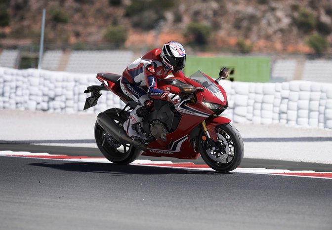 CBR1000RR Fireblade prav&aacute; strana